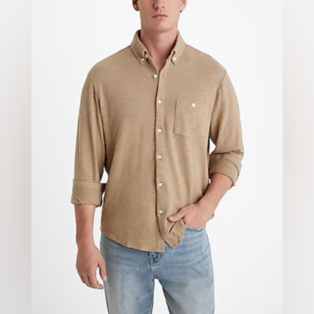 Cotton Slub Buttoned Pocket Shirt